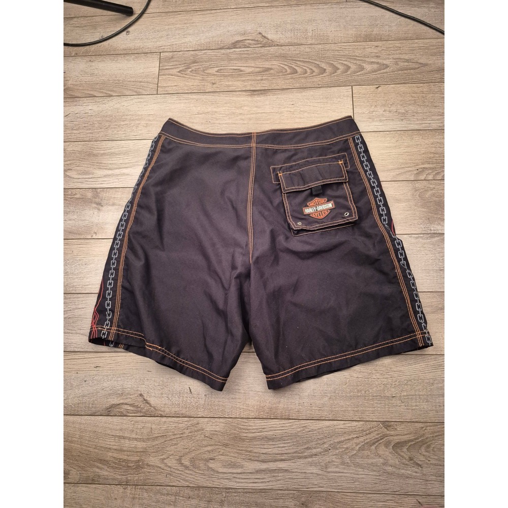 Harley-Davidson Tori Richard Mens Black Red Flame Chain Board Shorts Large VTG - Picture 9 of 10